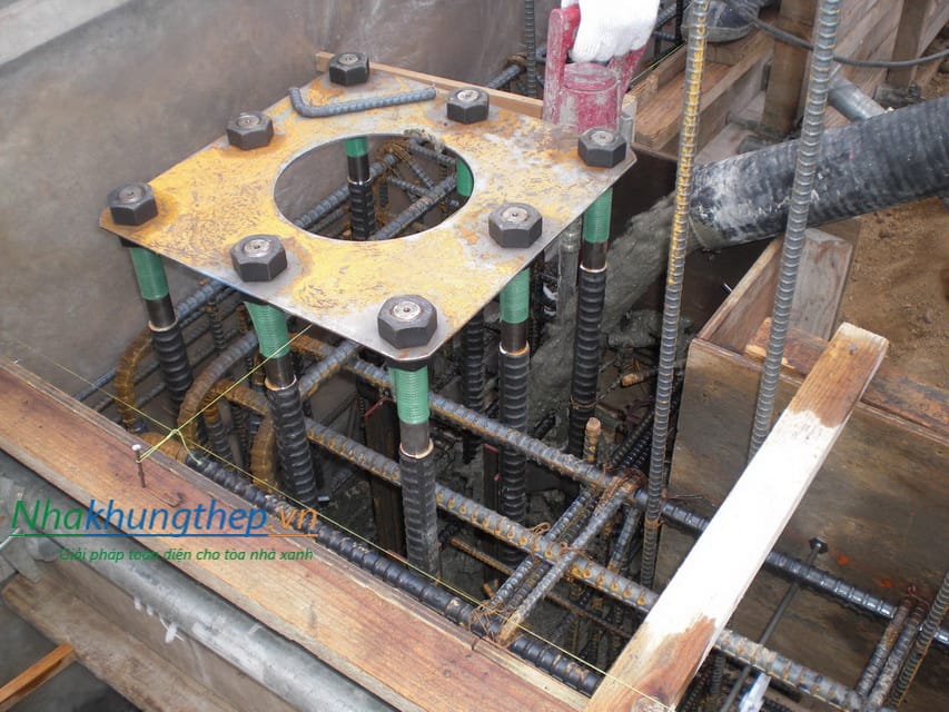 bu lông liên kết nhà thép tiền chế Bulong neo móng nhà thép tiền chế