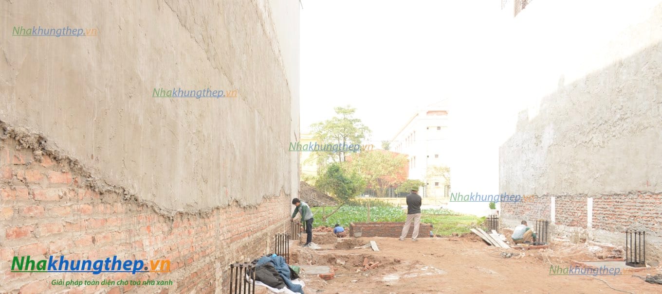 Chôn bulong móng Nhà thép tiền chế .