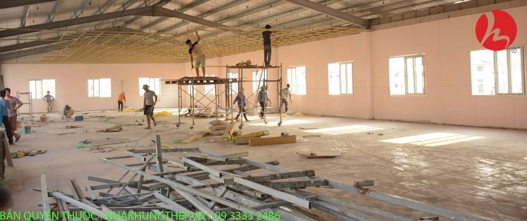 Sử dụng làm vách ngăn trong và ngoài nhà 02