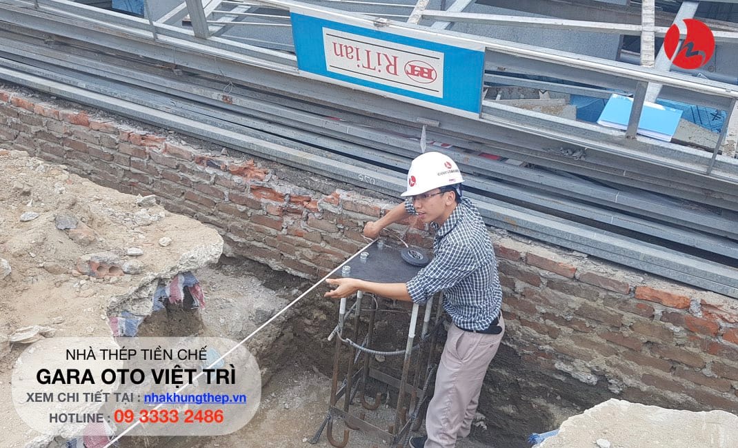 Công tác lắp dựng dầm nhà khung thép bằng liên kết bu lông