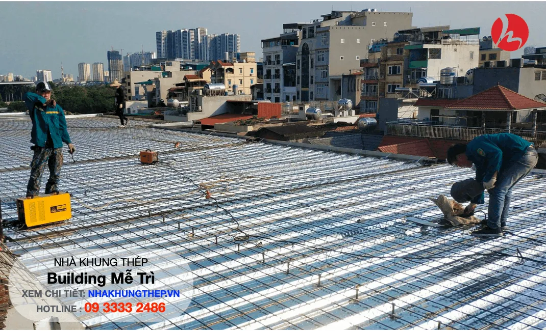 Quá trình lắp đặt hệ sàn DECK và đổ bê tông sàn