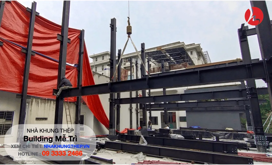 Quá trình lắp dựng phần khung cho dự án