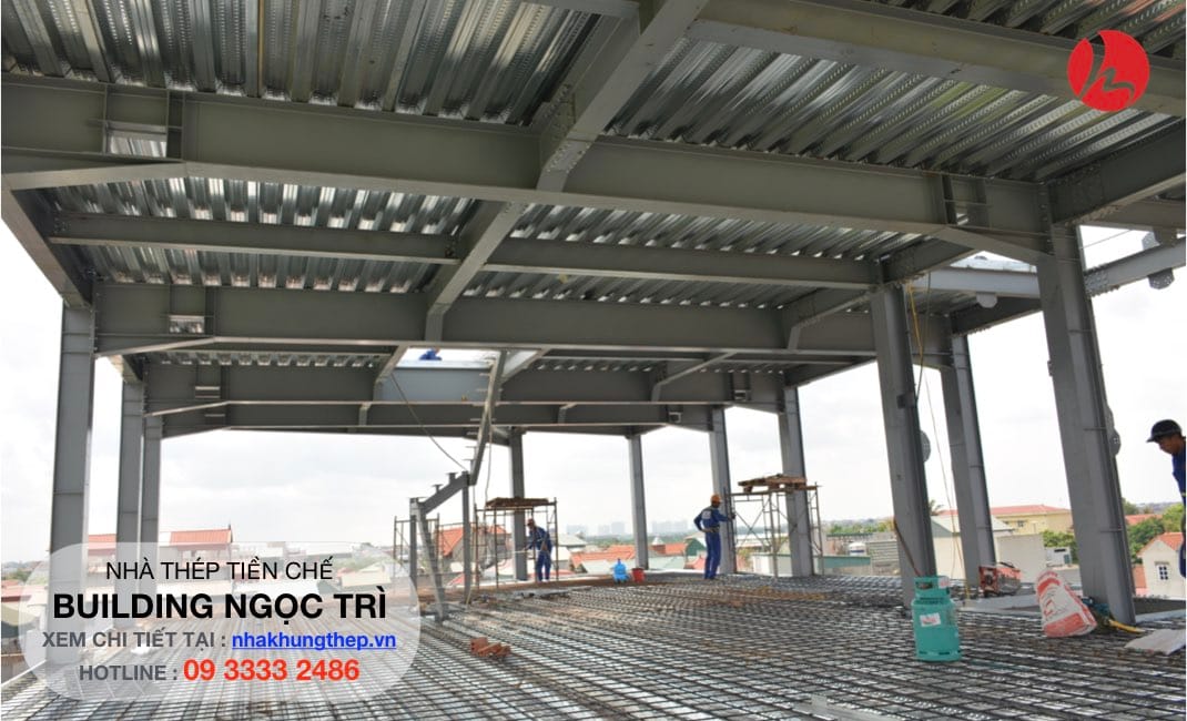 hi công phần thân nhà khung thép Ngọc Trì