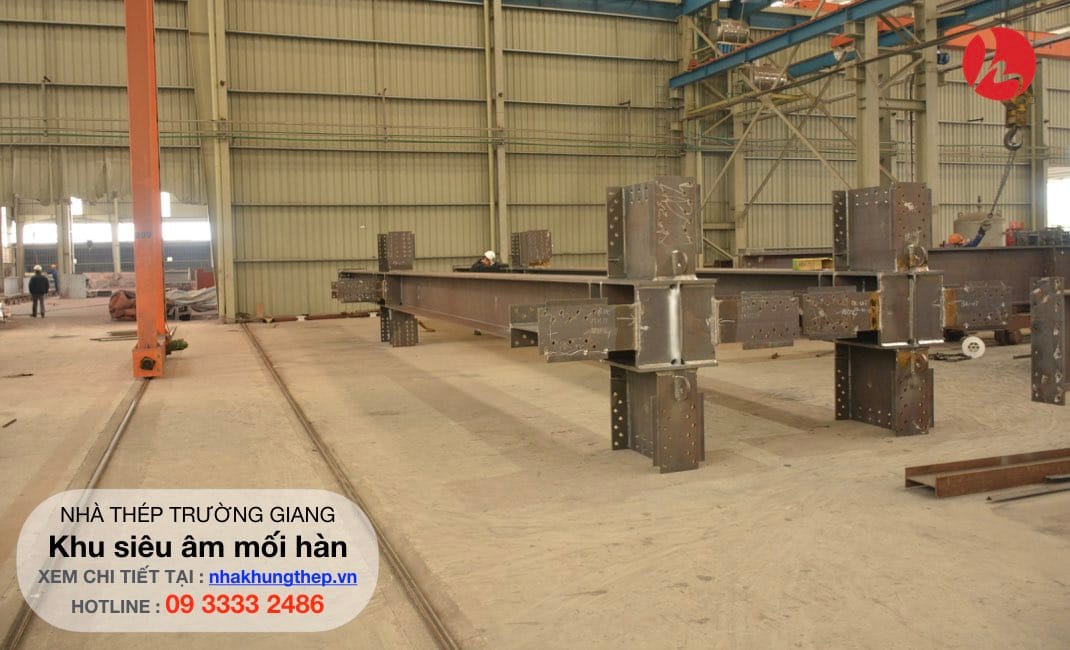 Nhà khung thép sau khi được phun bi