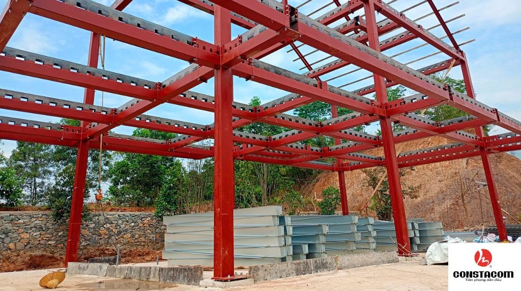 Lắp dựng và kiểm soát sai số kết cấu khung thép